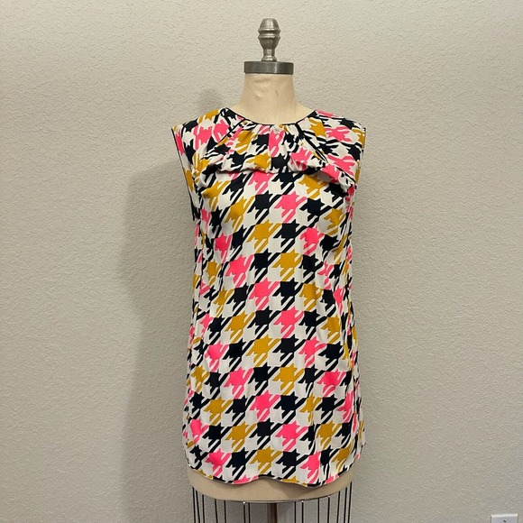 MARNI Sleeveless Commessa Tie-Back Ruffle-Neck Tunic Blouse in Multi - Picture 1 of 12